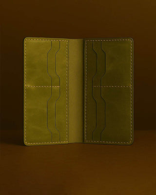 Rustow Moss Olive Vertical Card Wallet – Premium Leather Finish - Ecowears.pk